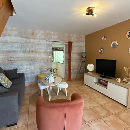 Dom wakacyjny Le Hameau Des Possibles 16- Personnes *