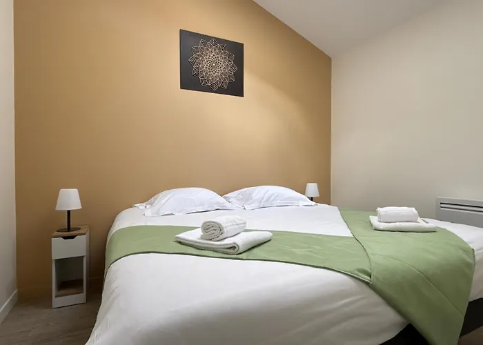 Le Hameau Des Possibles 16- Personnes * La Foret-sur-Sevre